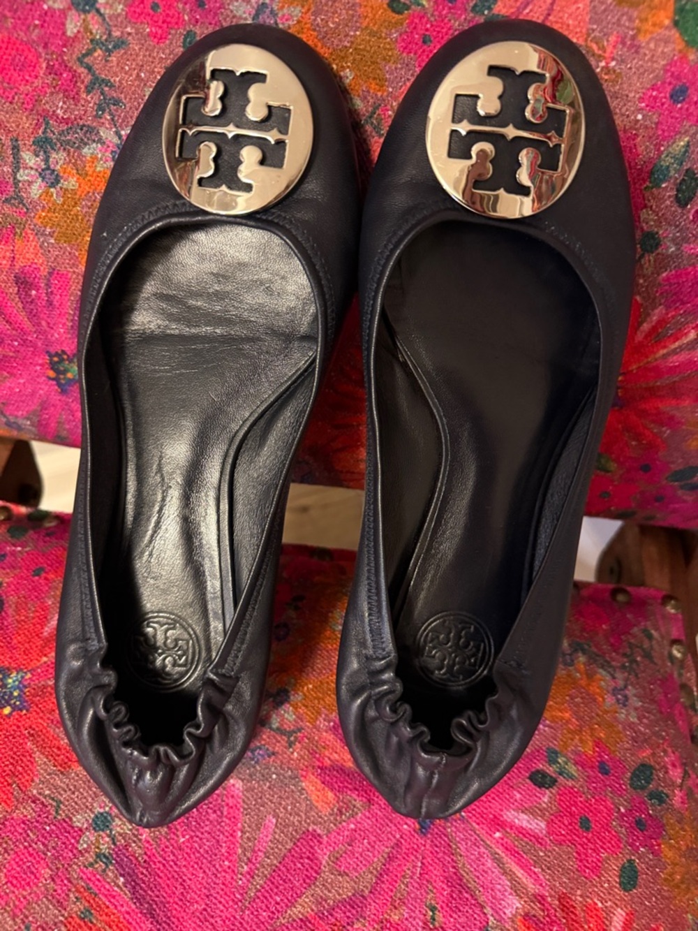 Tory Burch Dark Navy Leather Logo Round-Toe Ballet Flats - Picture 4 of 8